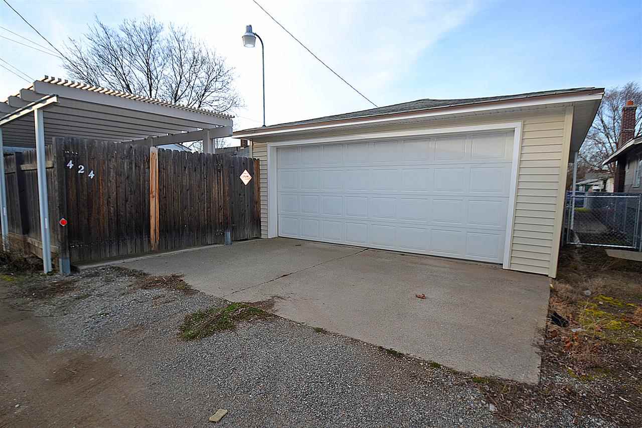 424 E ROCKWELL - Photo 17