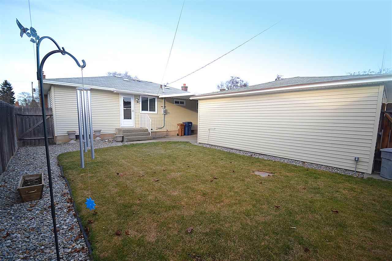 424 E ROCKWELL - Photo 19