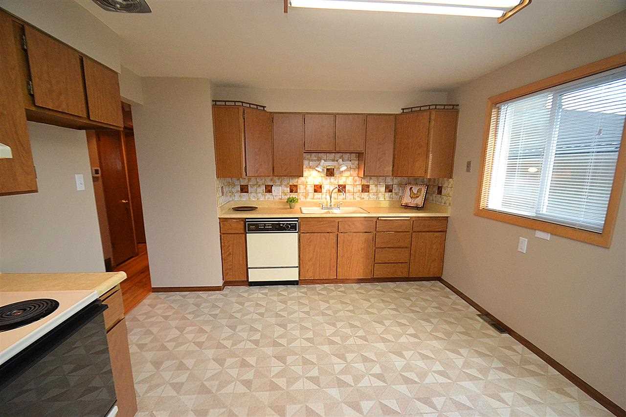 424 E ROCKWELL - Photo 6