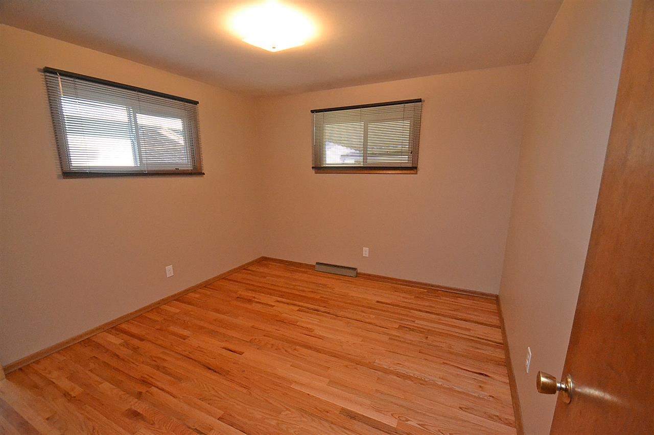 424 E ROCKWELL - Photo 9