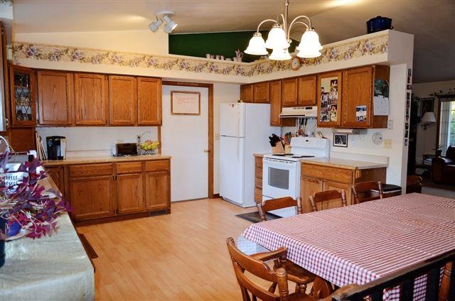 4914 E 9th Ave - Photo 3