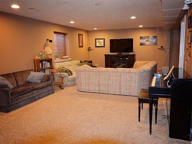 4914 E 9th Ave - Photo 6