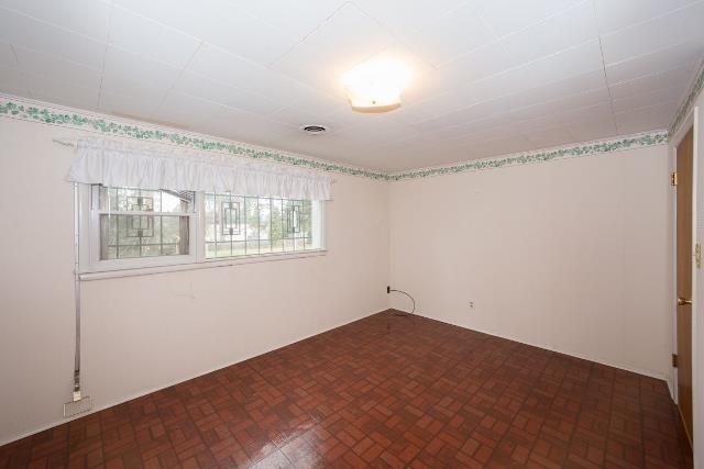5015 N Greenwood Blvd - Photo 13