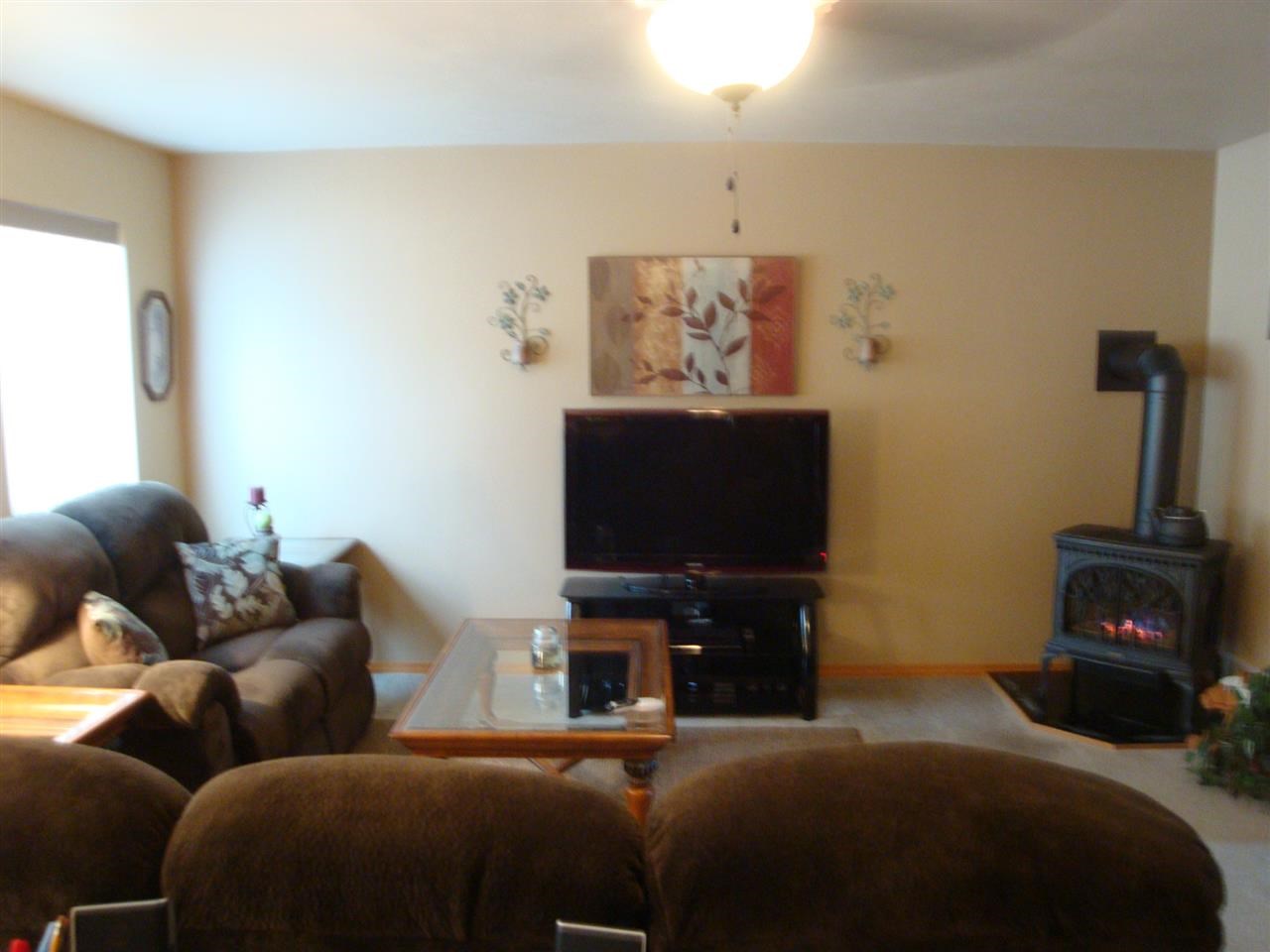 409 S McKee St - Photo 3