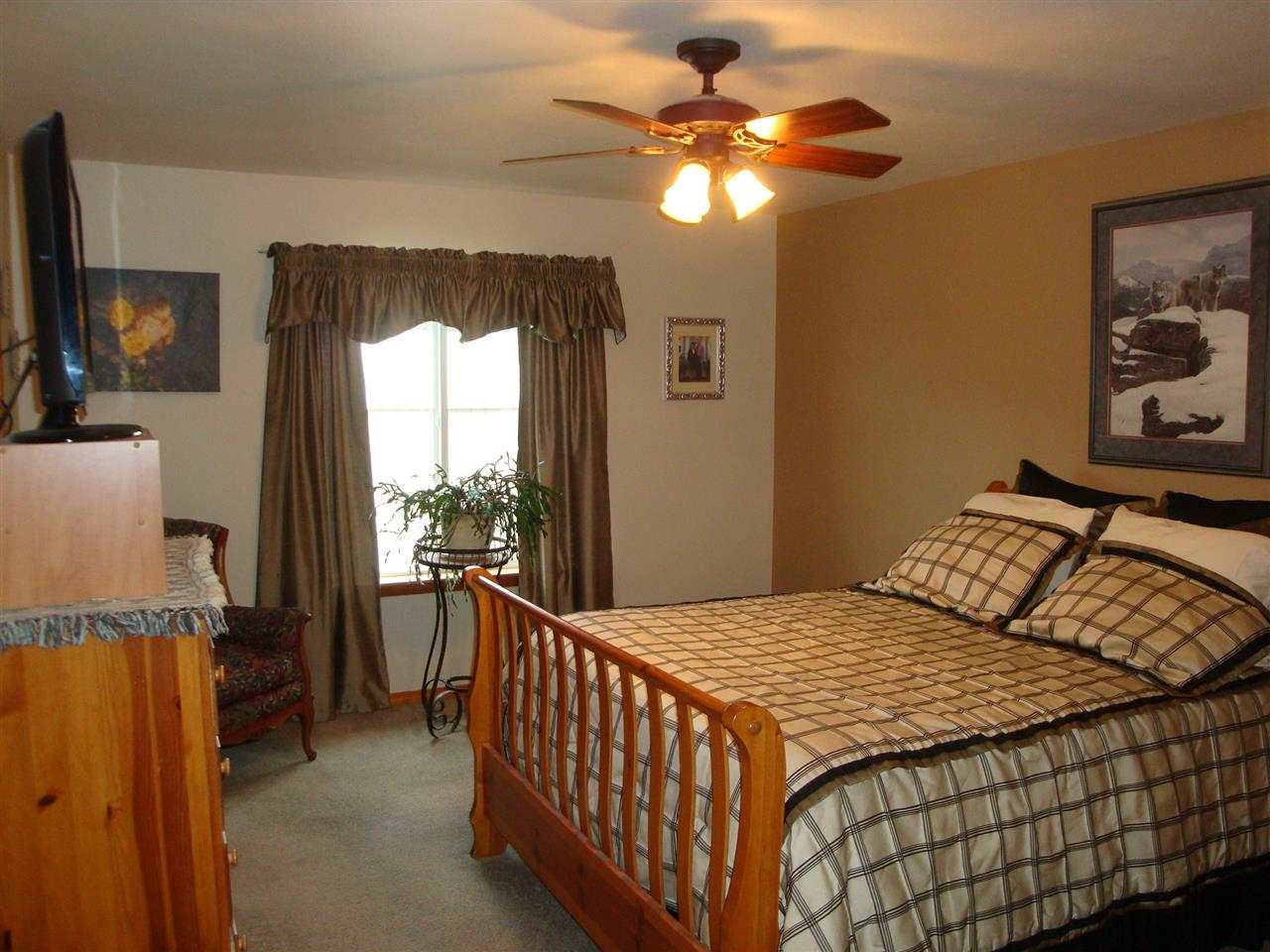 409 S McKee St - Photo 8