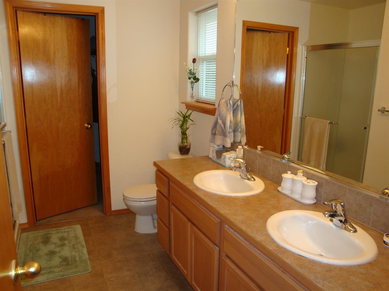 409 S McKee St - Photo 9