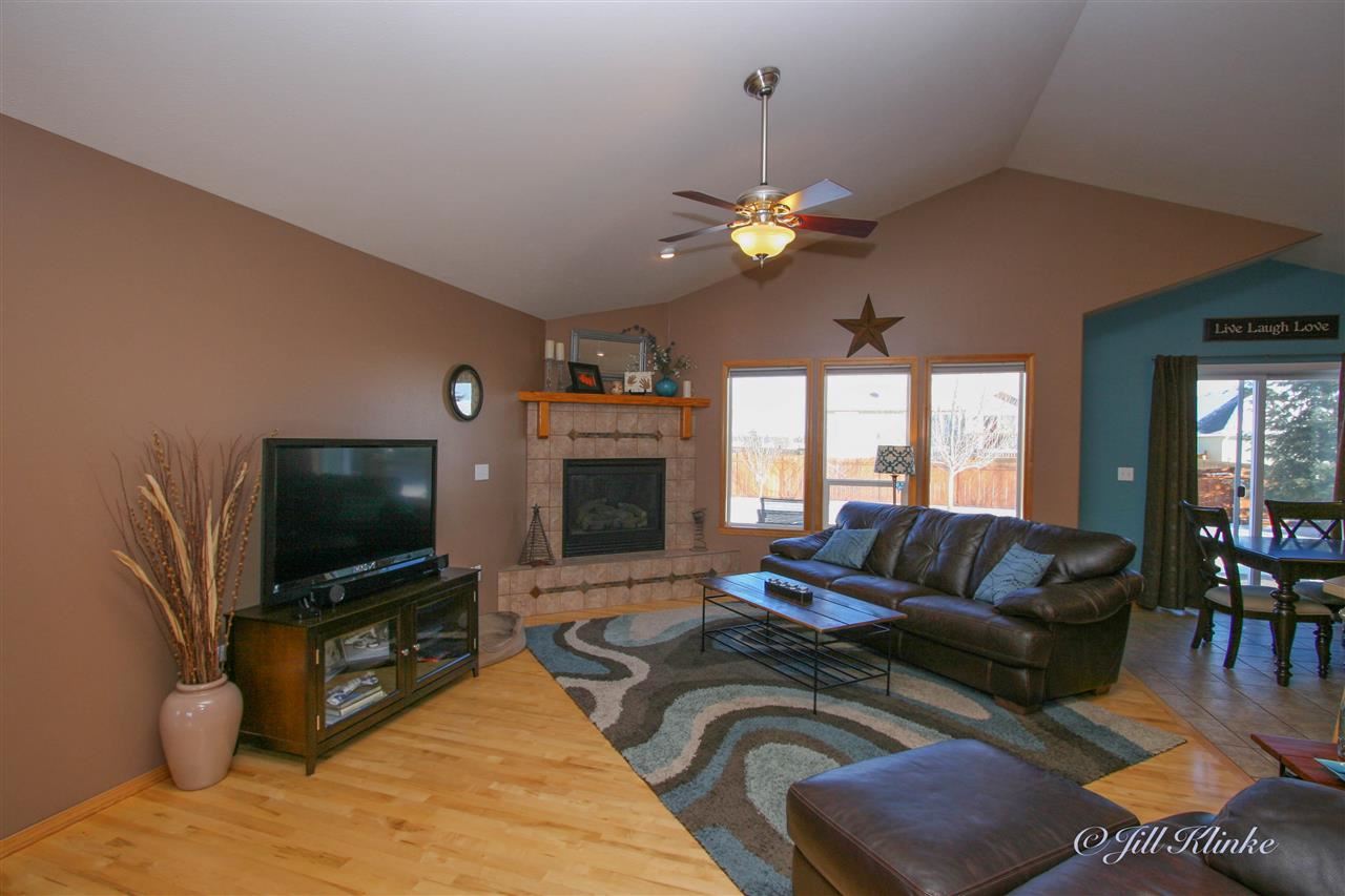 914 N Country Club Dr - Photo 8