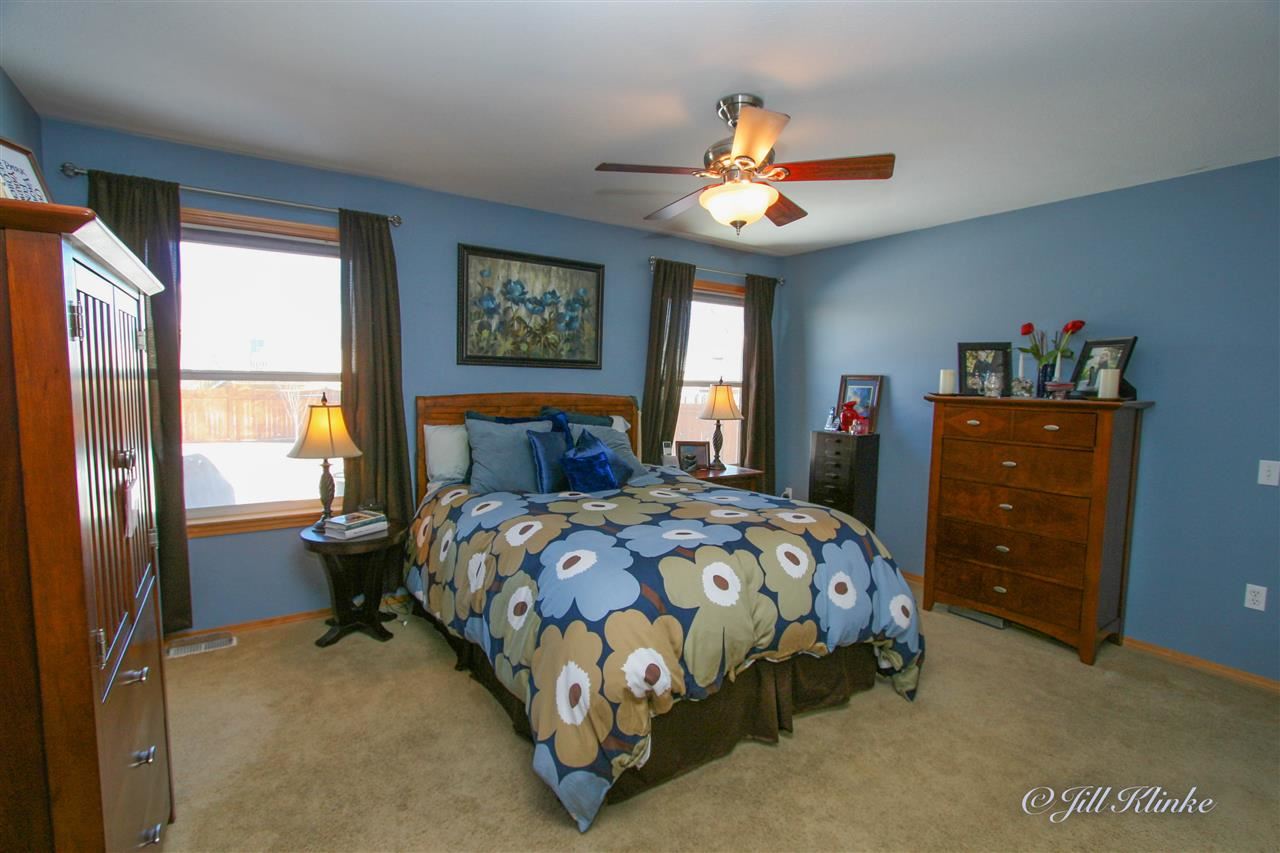 914 N Country Club Dr - Photo 9