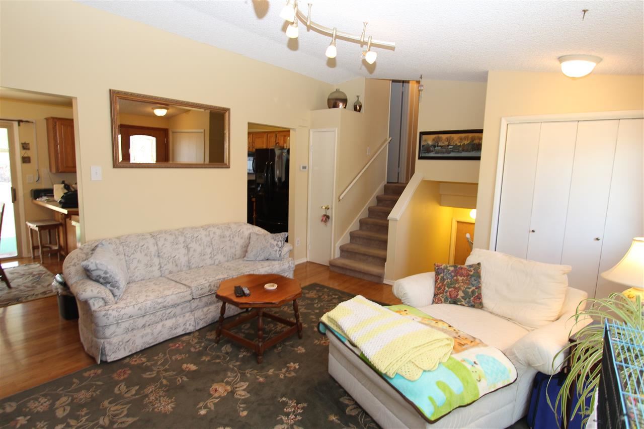 6015 N Mitchell Dr - Photo 3