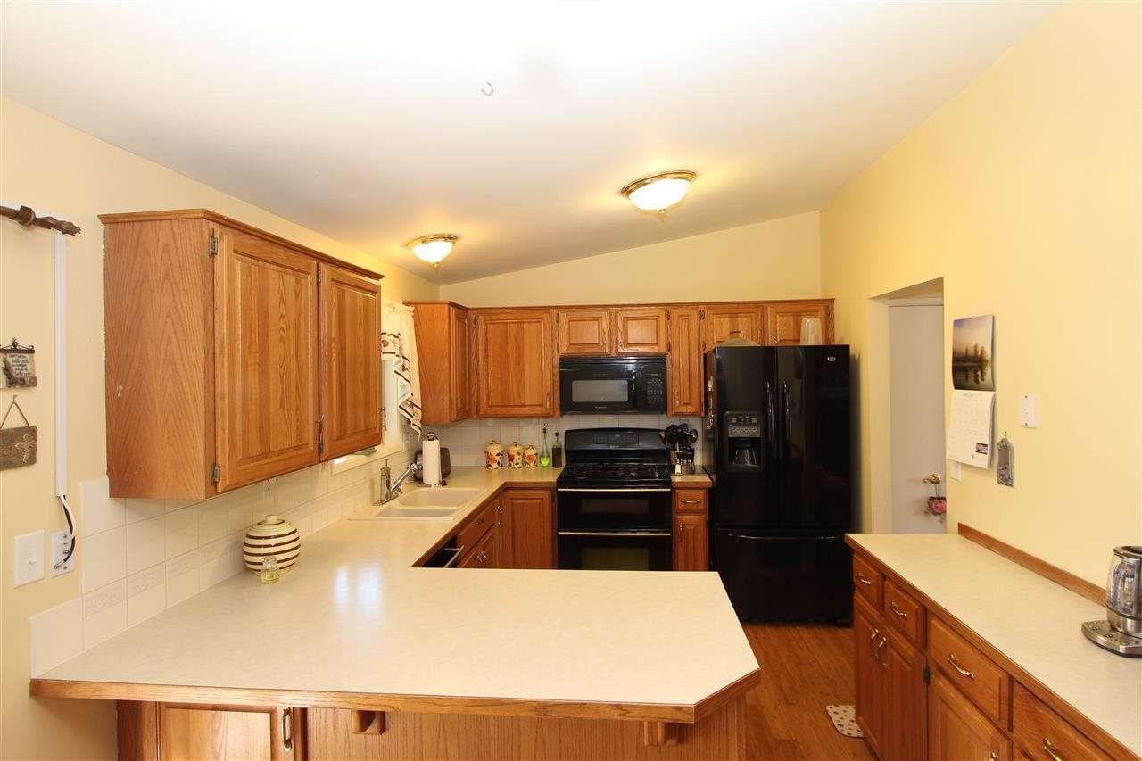 6015 N Mitchell Dr - Photo 4