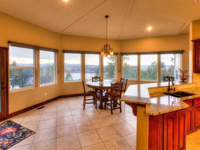224 S Greenridge Dr - Photo 10