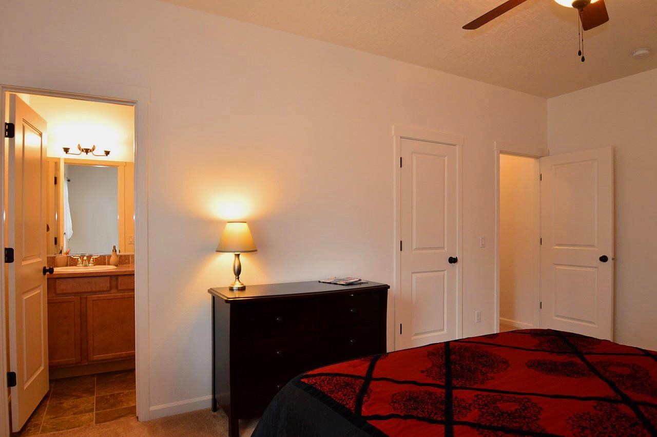 8619 W Campus Dr - Photo 11