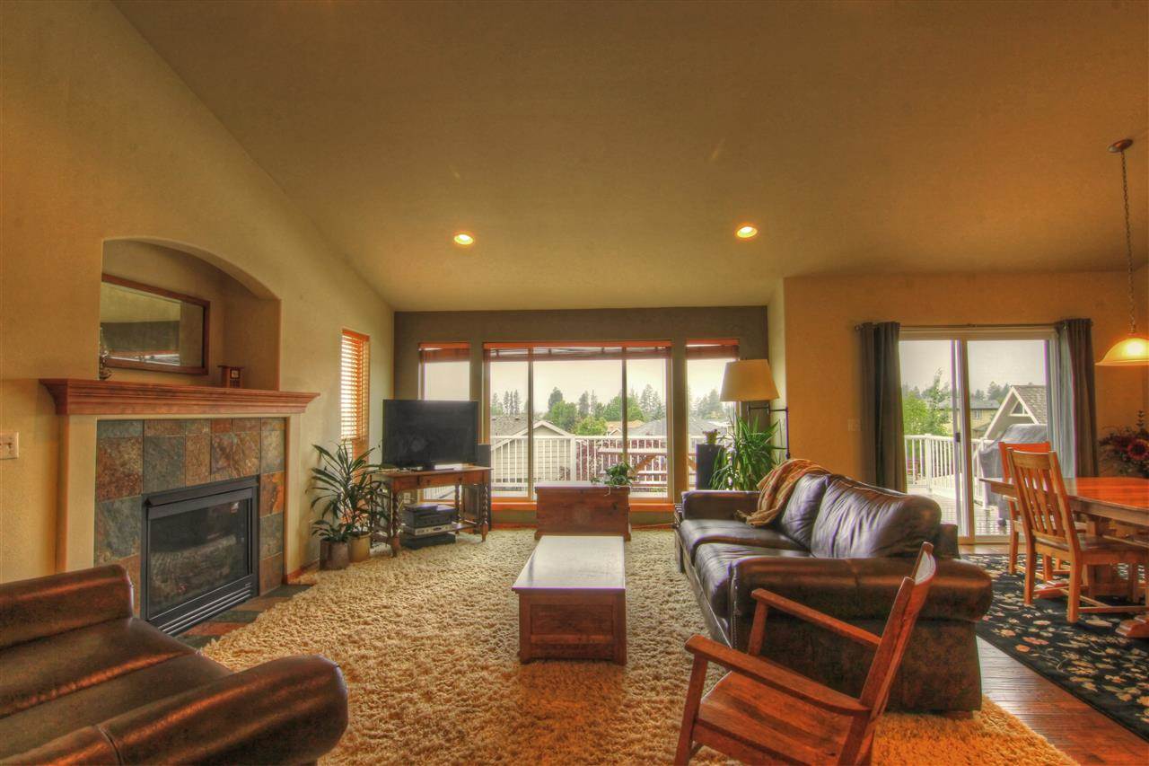 9205 N Seminole St - Photo 3