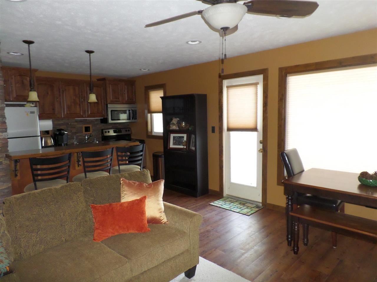 403 Spirit Inn - Photo 12
