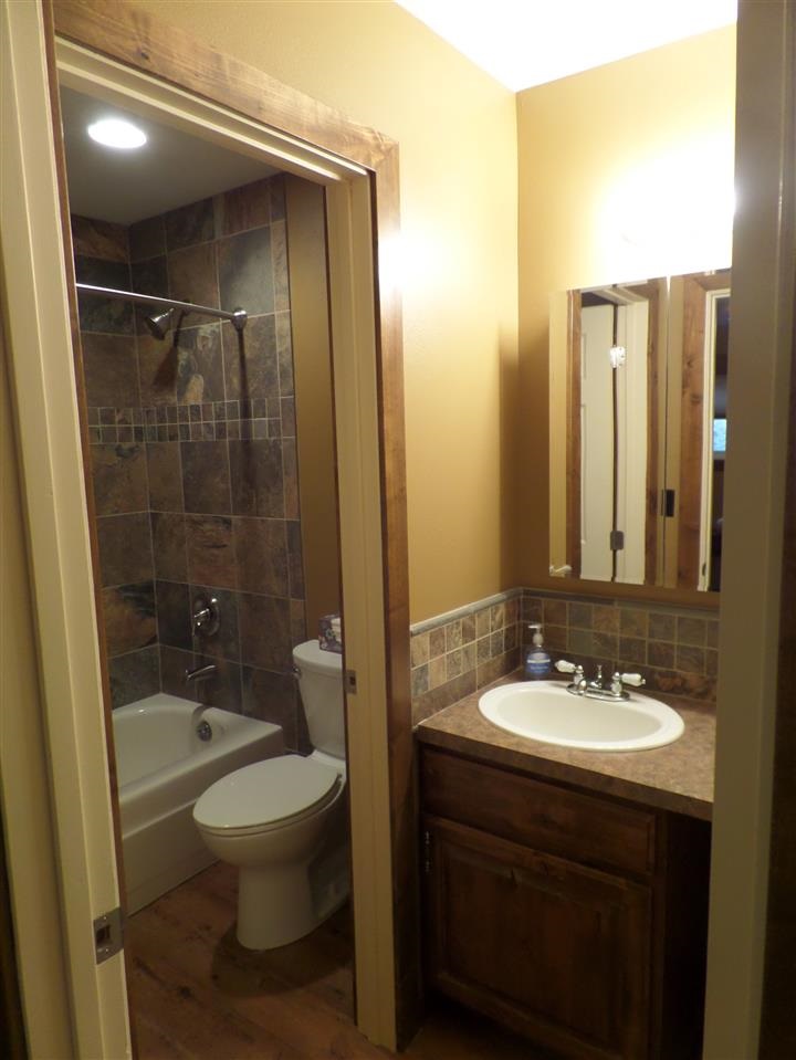 403 Spirit Inn - Photo 15