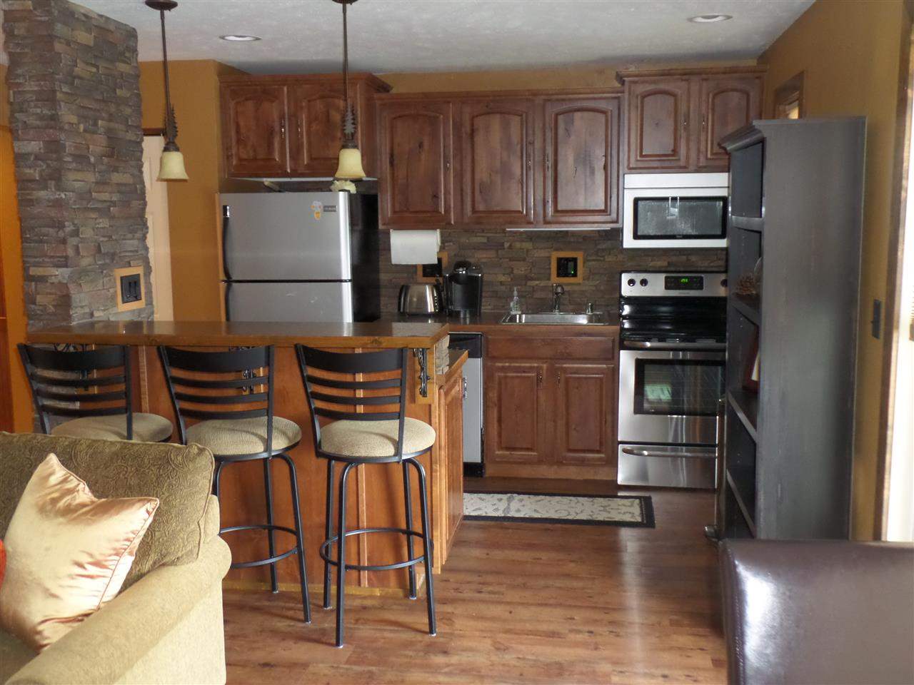 403 Spirit Inn - Photo 4