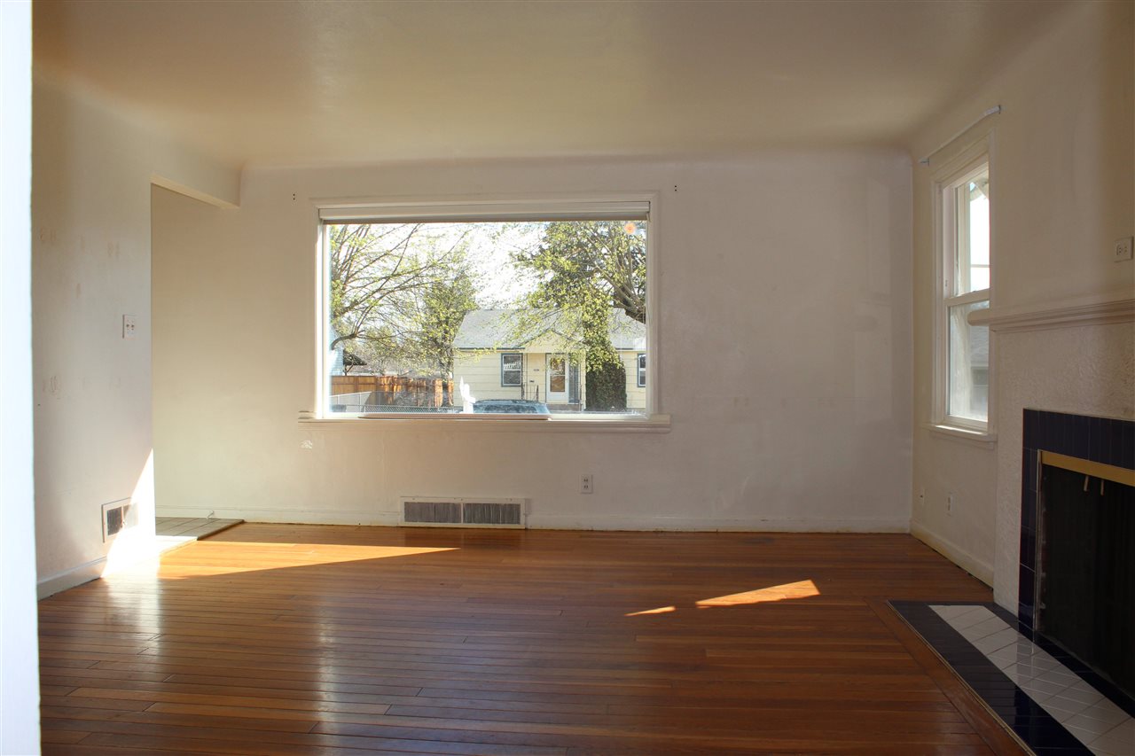 2428 W Lacrosse Ave - Photo 3