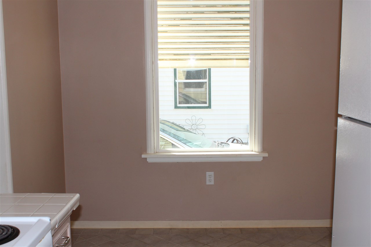 2428 W Lacrosse Ave - Photo 5