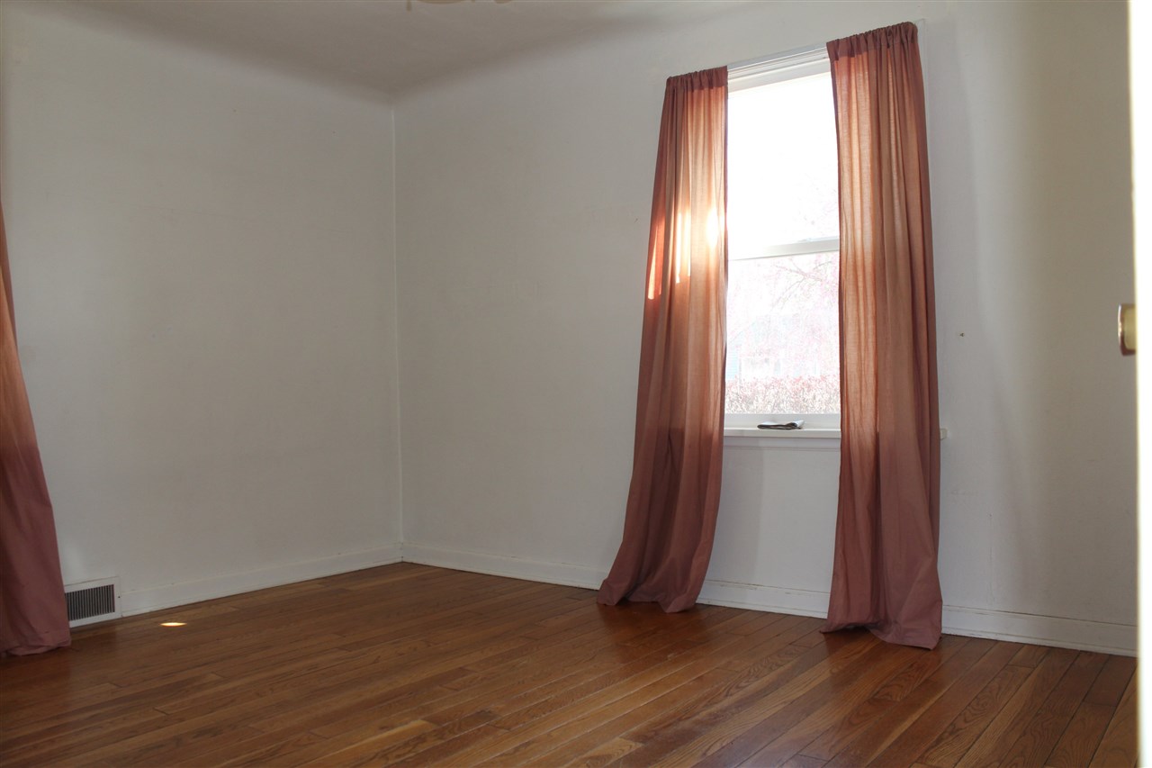 2428 W Lacrosse Ave - Photo 6