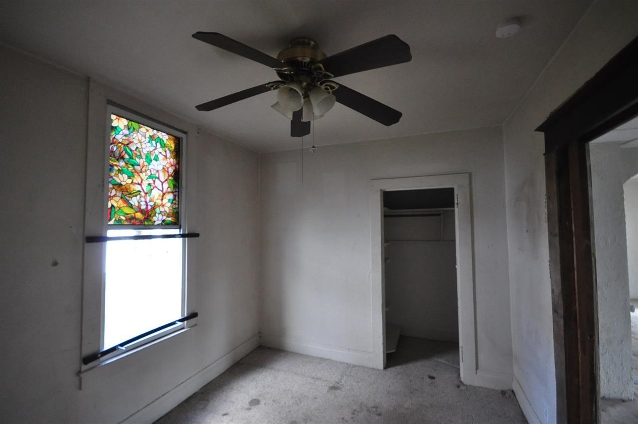 24 S Fiske St - Photo 5