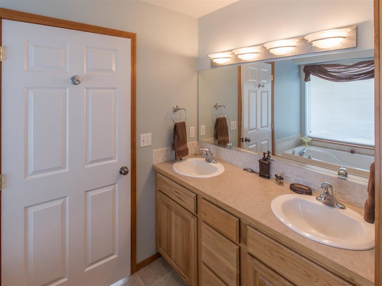 10555 W Lakeside Ln - Photo 11