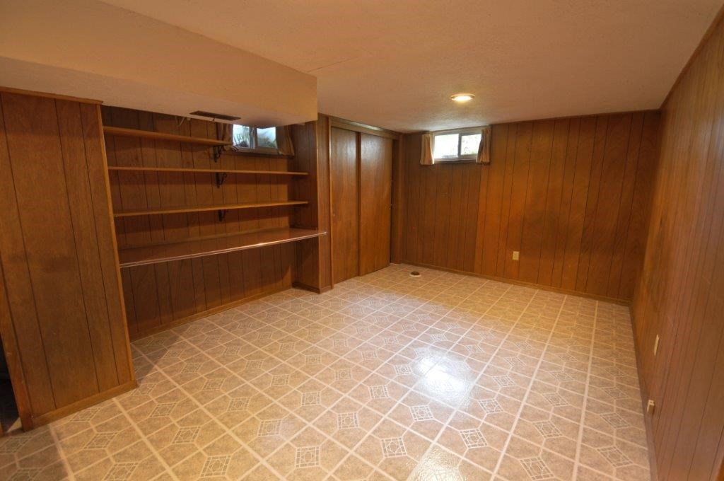 824 E Liberty Ave - Photo 13