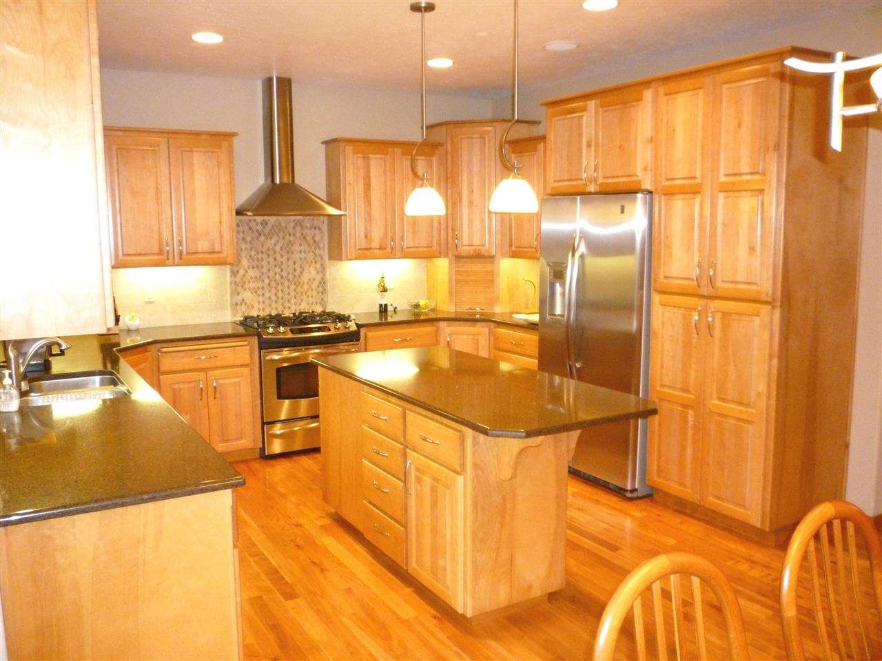 5602 S Bates Rd - Photo 4