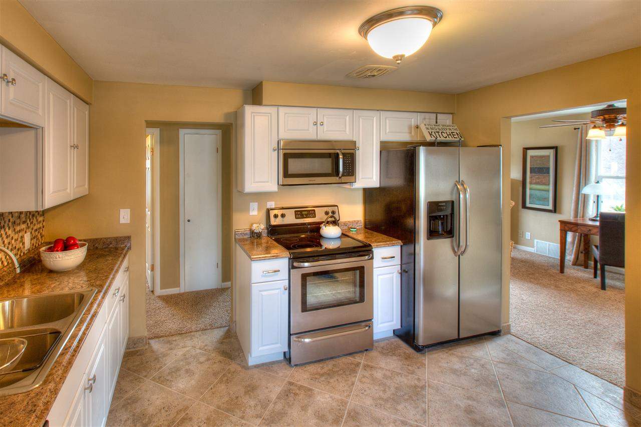5503 N Ash St - Photo 7