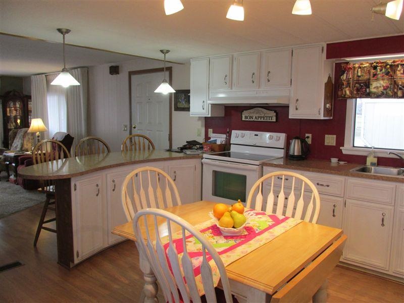 1060 S Main St  Sp. #32 - Photo 12