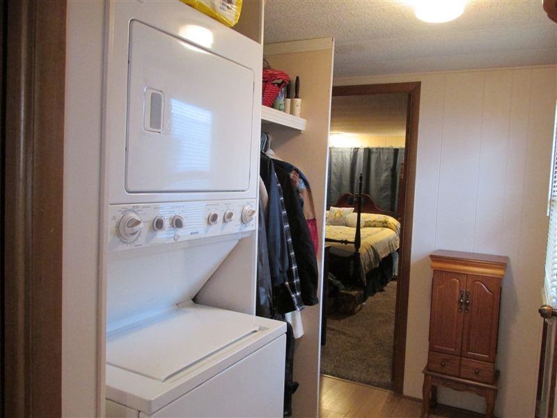 1060 S Main St  Sp. #32 - Photo 16