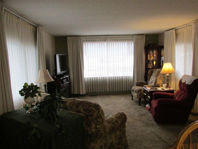 1060 S Main St  Sp. #32 - Photo 6