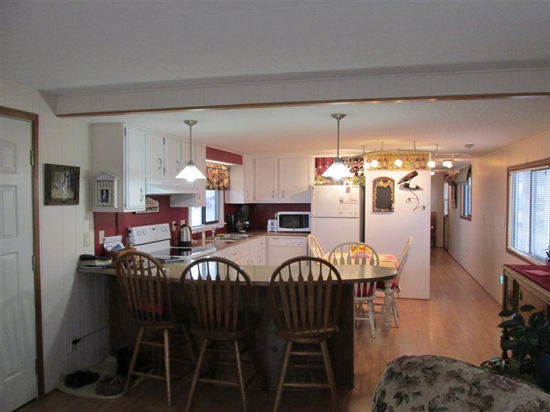 1060 S Main St  Sp. #32 - Photo 8