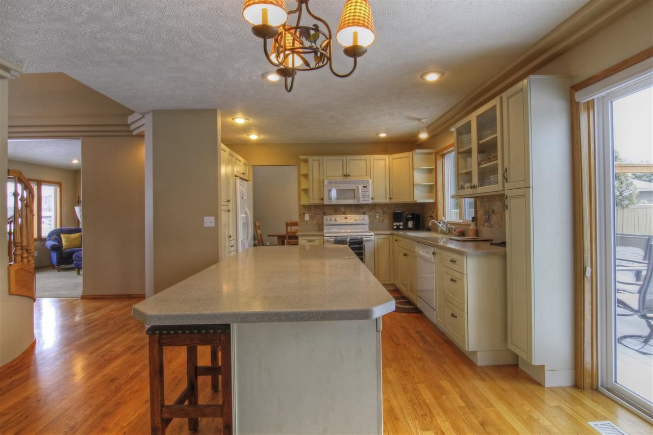 4412 S Parkside Ct - Photo 6