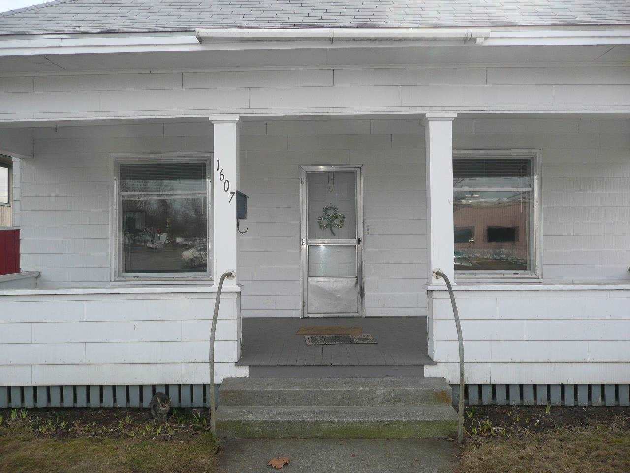 1607 W Nora Ave - Photo 3