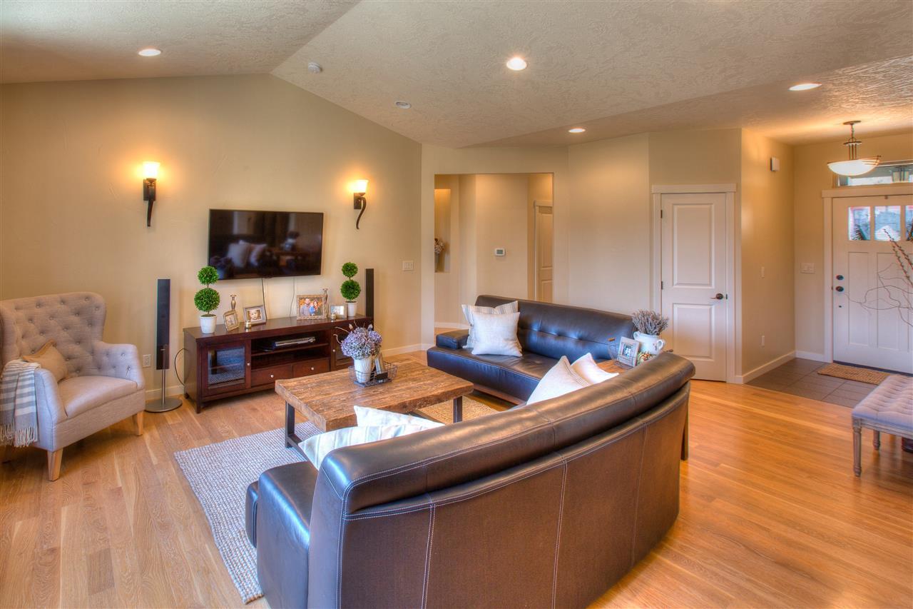 12620 N Ruby Rd - Photo 4