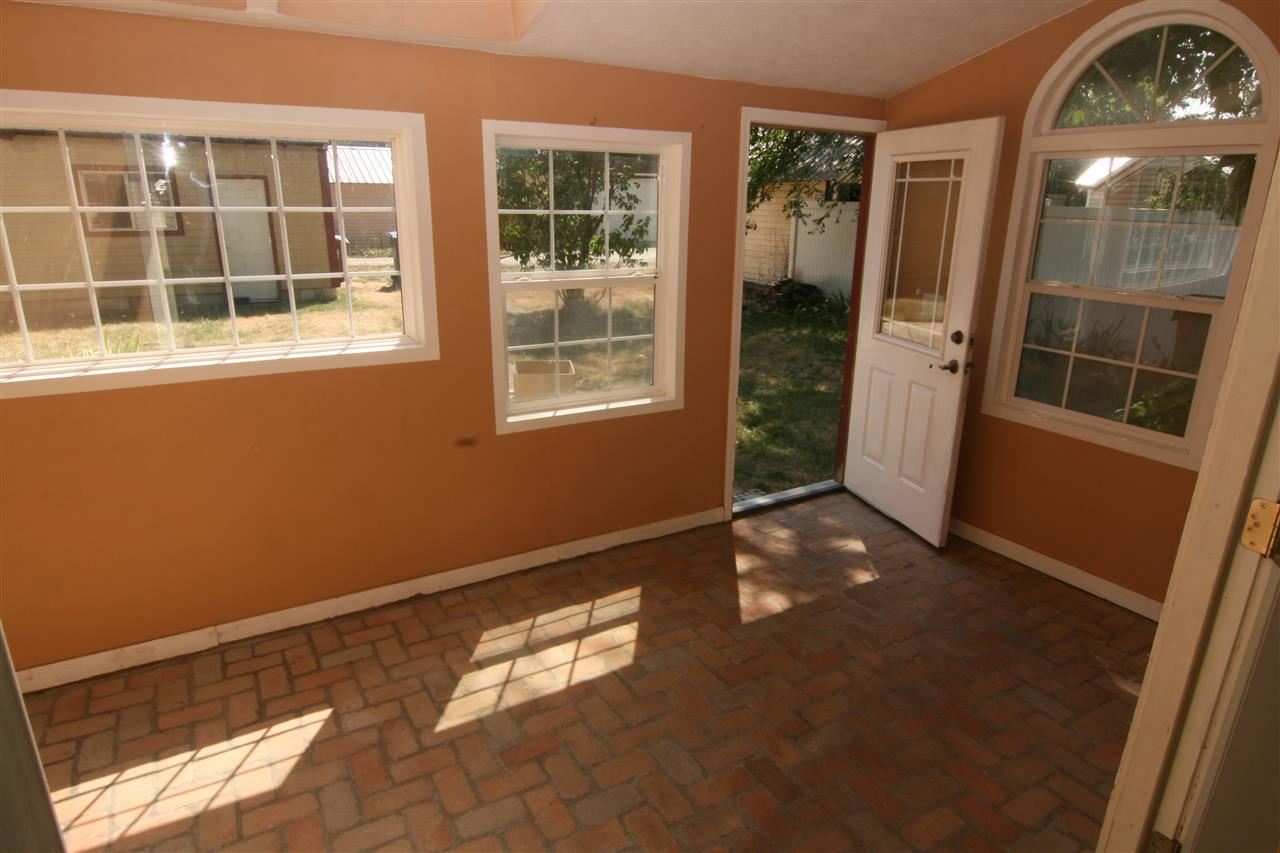 3017 W Walton Ave - Photo 8