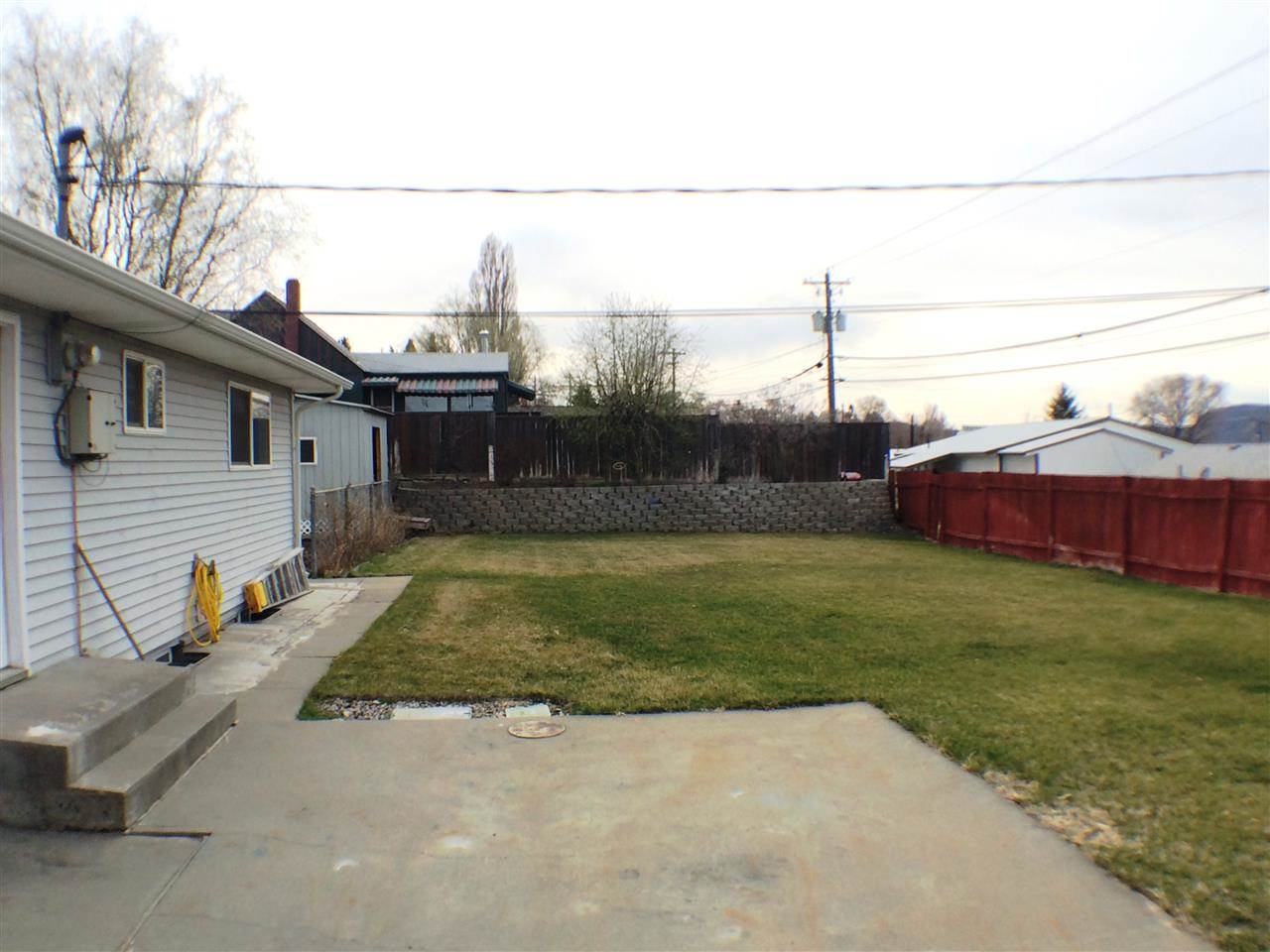 221 E Grand Ave - Photo 4