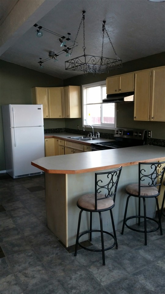 221 E Grand Ave - Photo 7