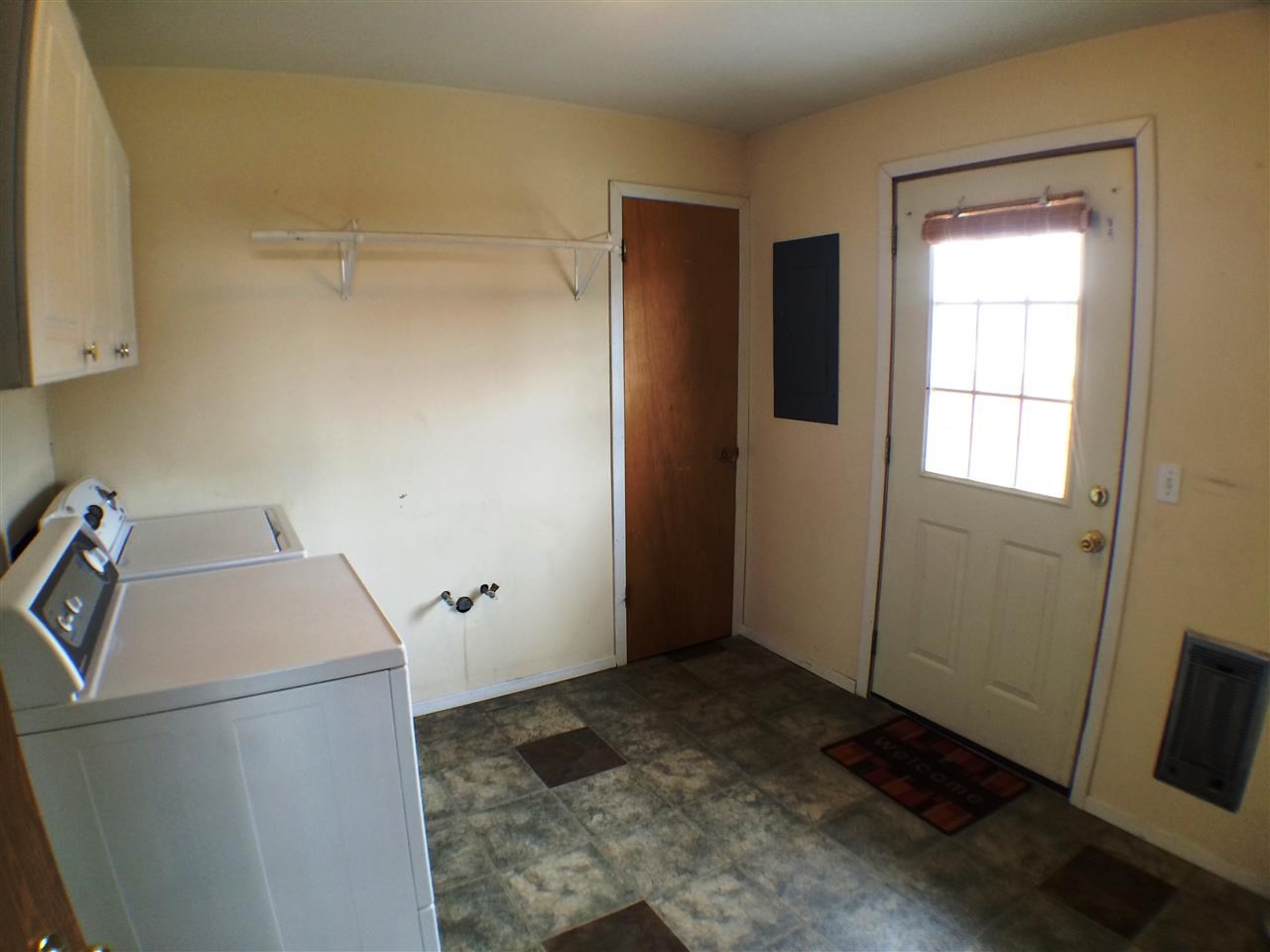 221 E Grand Ave - Photo 9