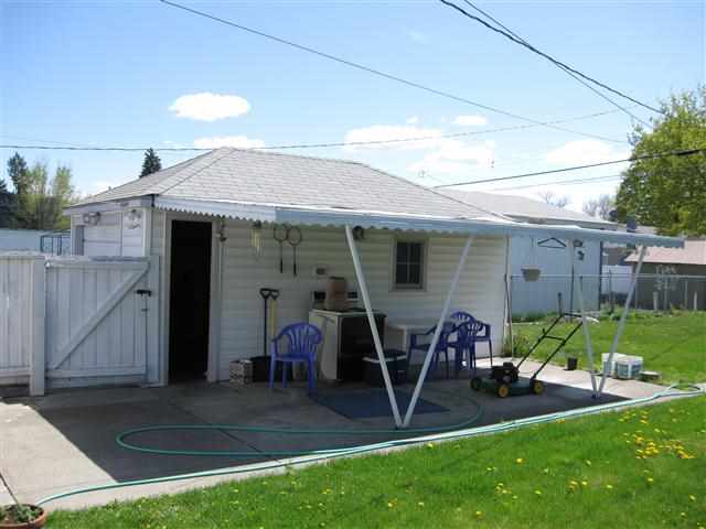 2532 E Central - Photo 10