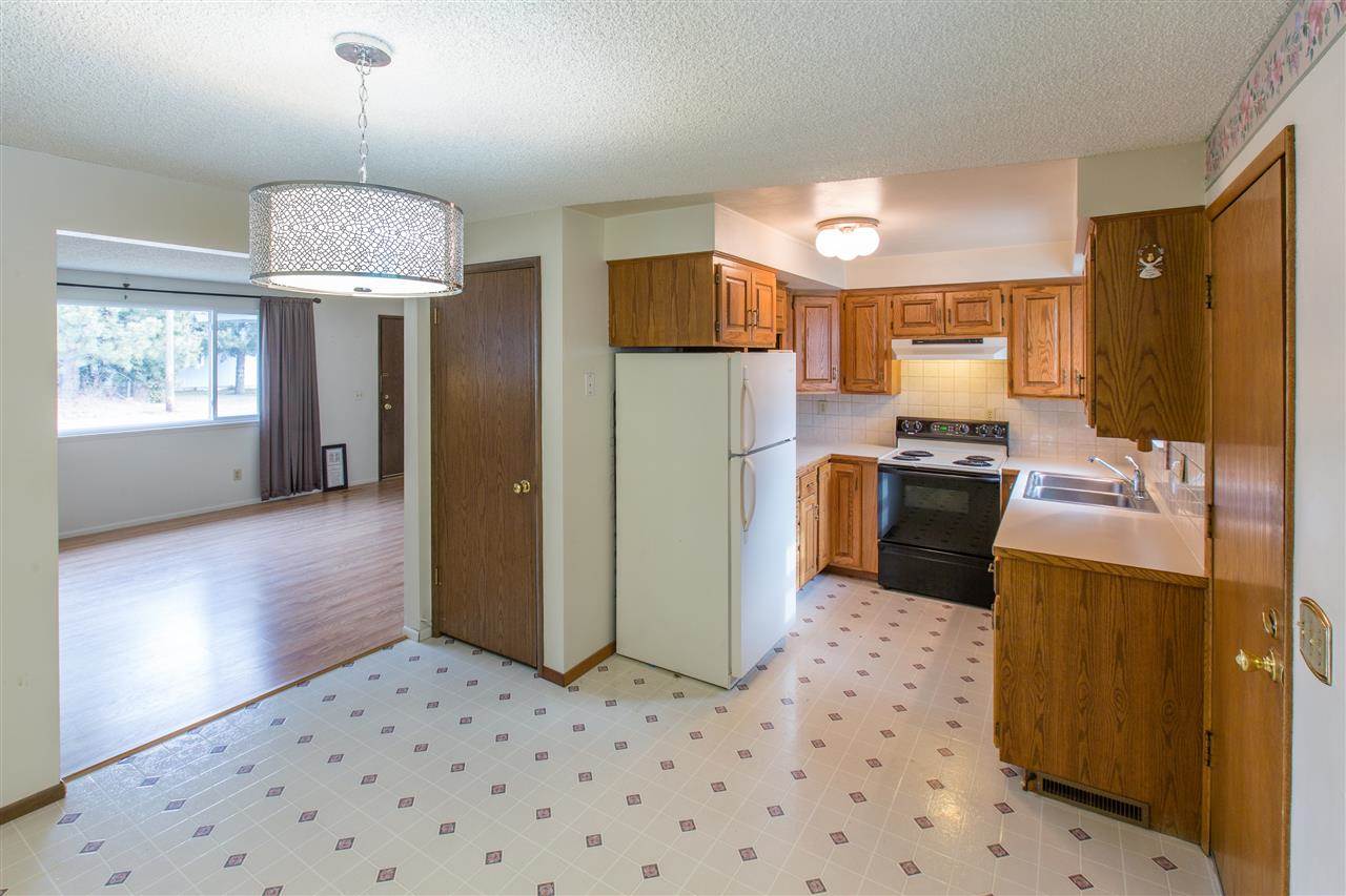 832 E Bismark - Photo 4