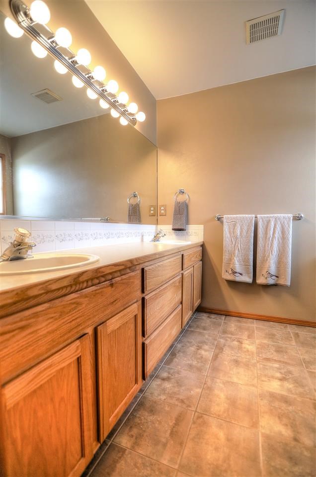 4507 E Beverly Ct - Photo 11