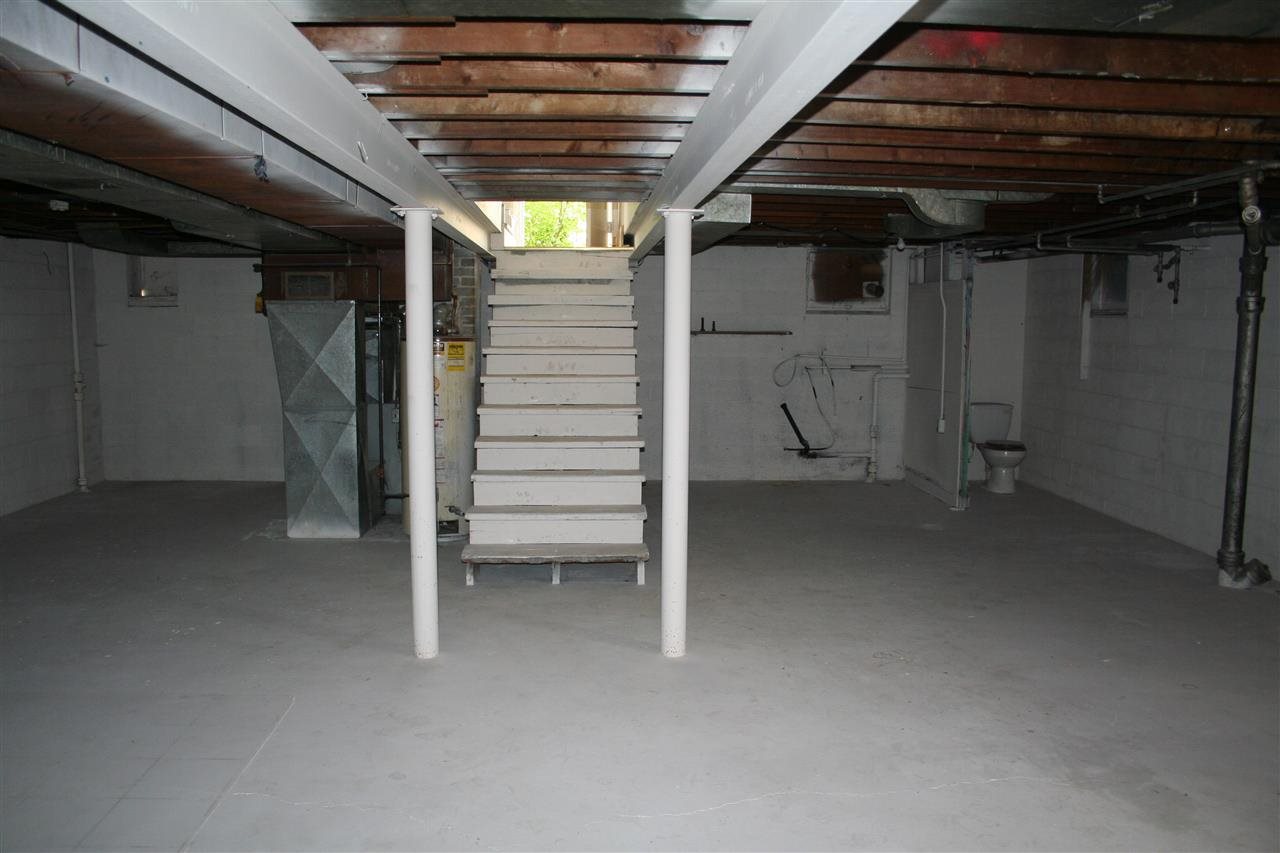 910 E Illinois Ave - Photo 17
