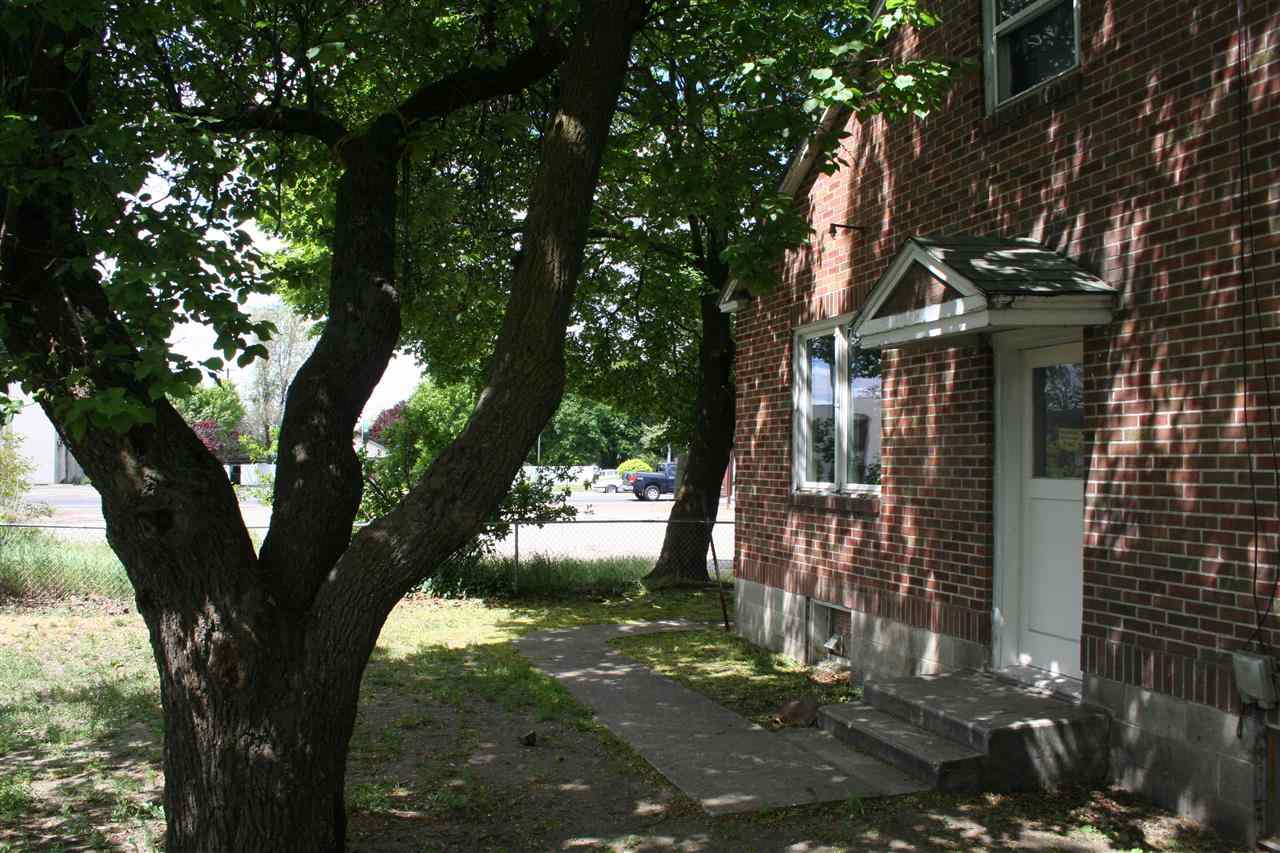 910 E Illinois Ave - Photo 19