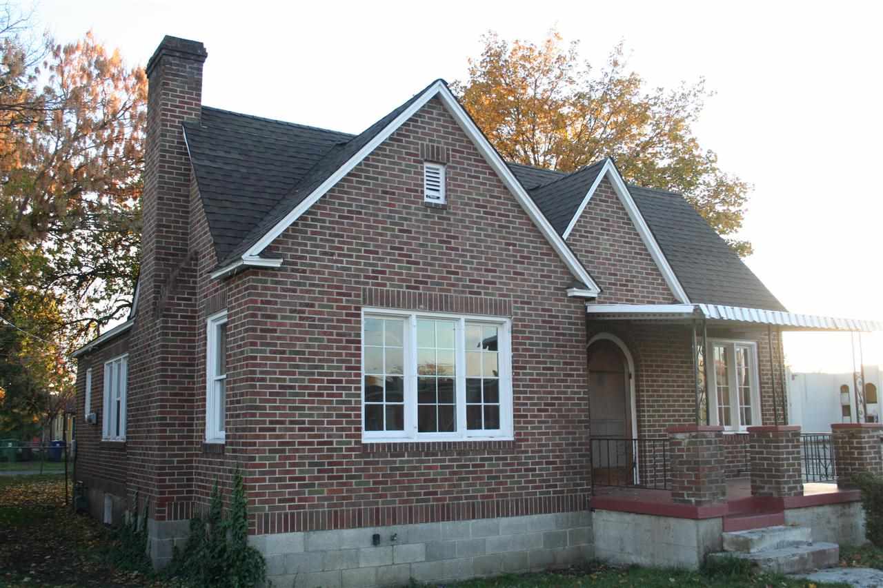 910 E Illinois Ave - Photo 3