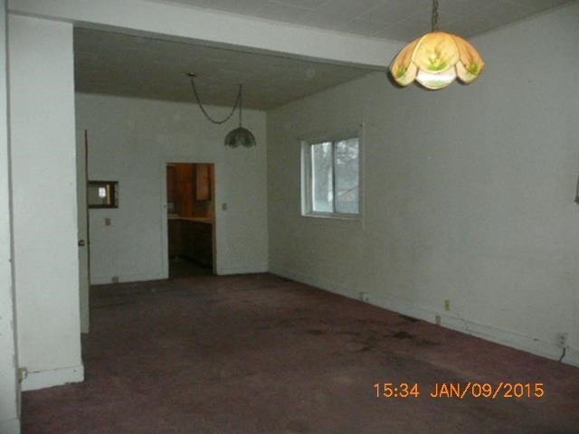 604 W 3rd St - Photo 3