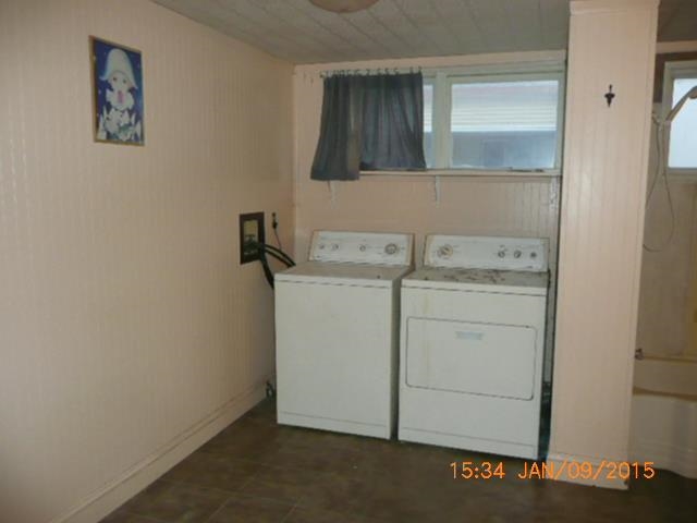 604 W 3rd St - Photo 5