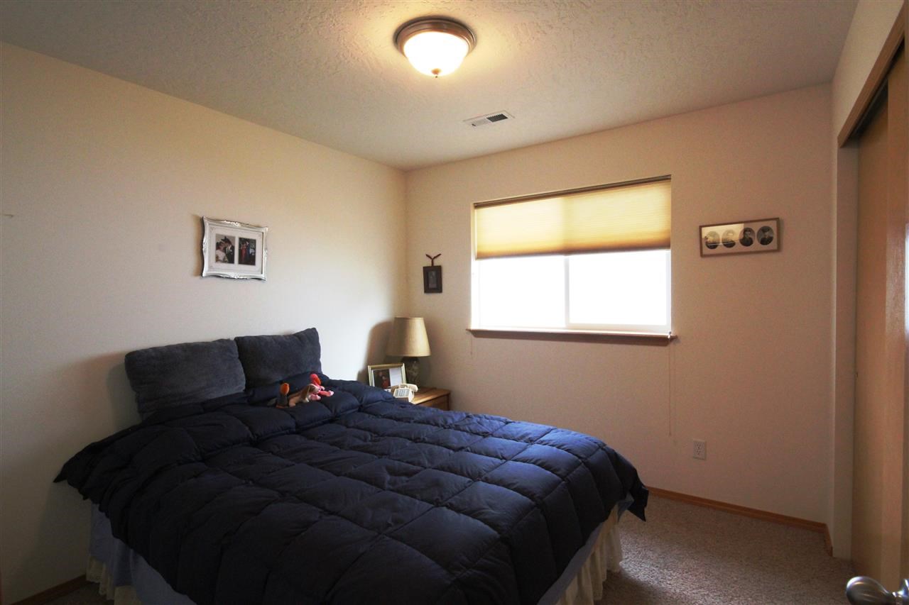 4506 N Locust St - Photo 6