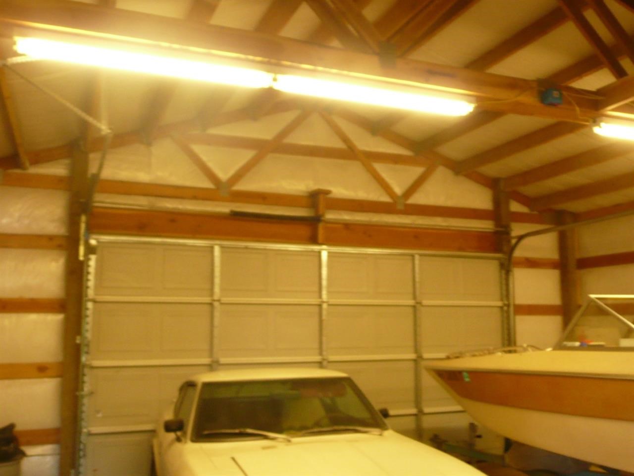 2405 E Columbia Ave - Photo 3