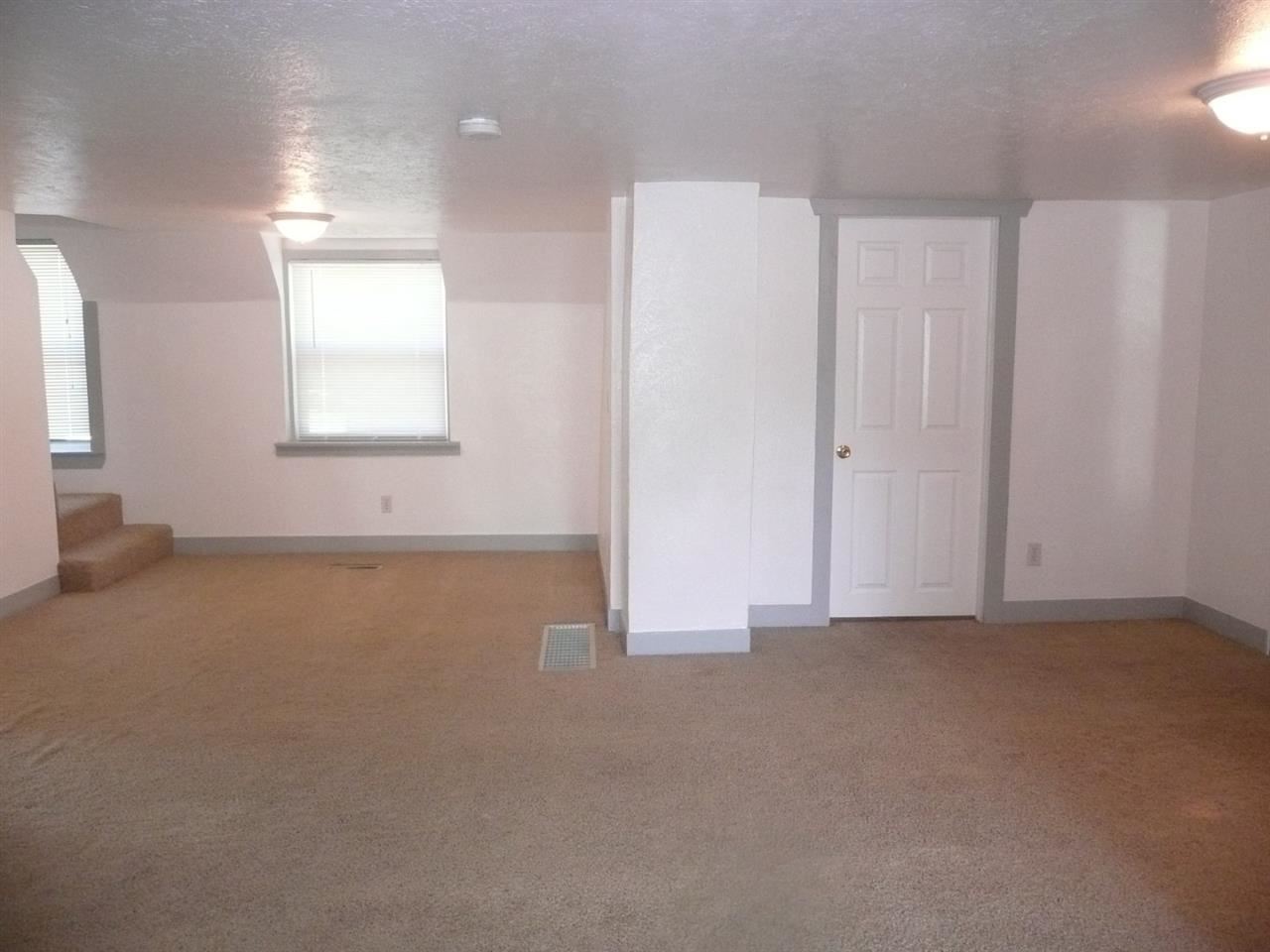 2405 E Columbia Ave - Photo 4